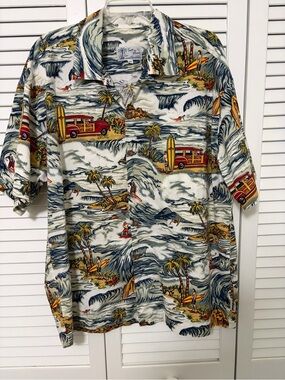 Vintage Toes on the Nose Surfboard and Woddie Wagon Hawaiian Shirt